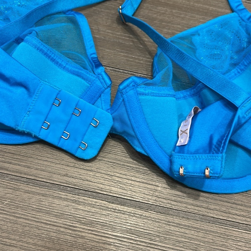 Savage x Fenty Half Cup Plunge Bra - Picture 8 of 12